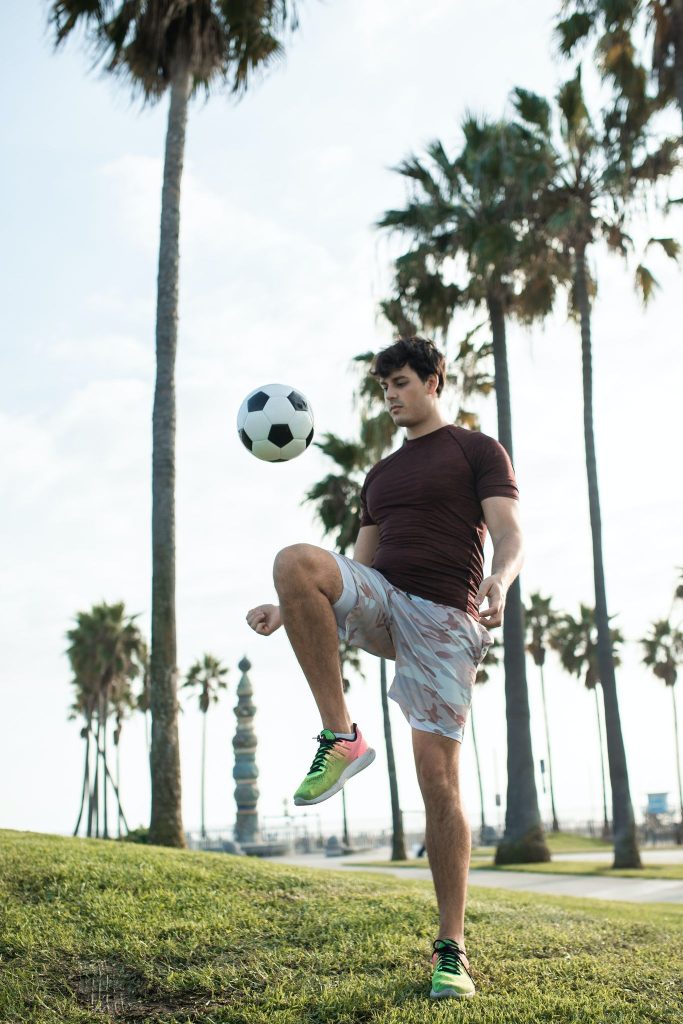 9&nbsp;idées de cadeaux originaux pour un fan de foot
